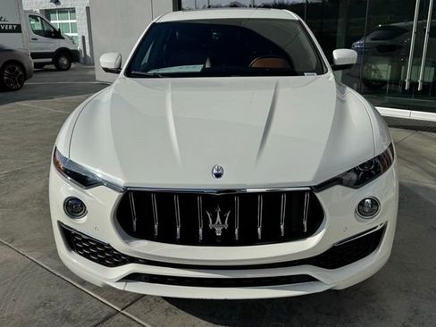 Certified 2022 Maserati Levante GT image 3