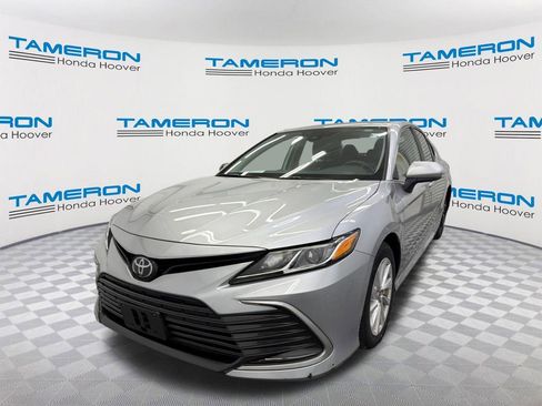 Used 2024 Toyota Camry LE image 1