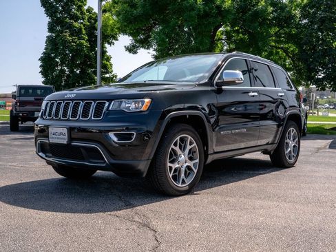 Used 2019 Jeep Grand Cherokee Limited w/ Trailer Tow Group IV AWD/4WD image 5