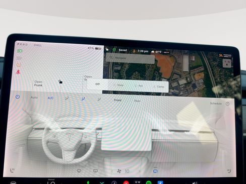 Used 2020 Tesla Model 3 Standard Range RWD image 17