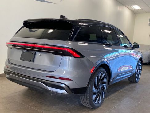 New 2025 Lincoln Nautilus Reserve w/ Jet Appearance Package image 7