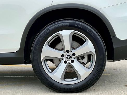 Certified 2022 Mercedes-Benz GLC 300 4MATIC image 38