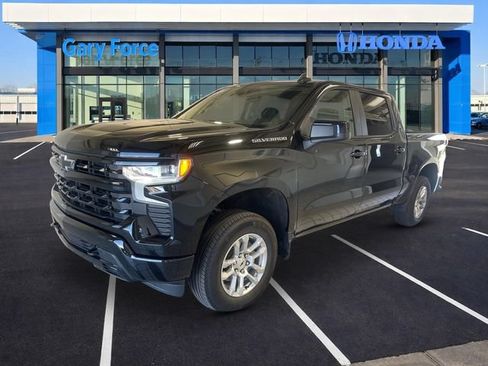 Used 2026 Chevrolet Silverado 1500 RST AWD/4WD image 4