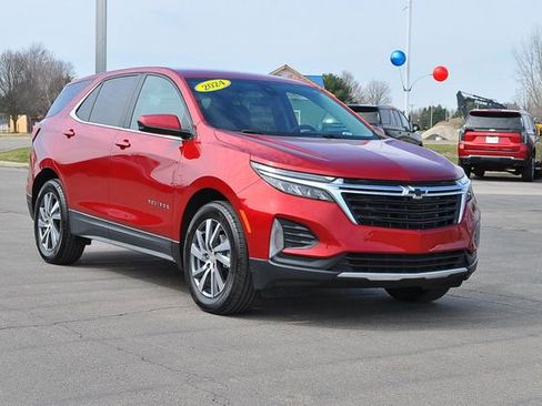 Used 2024 Chevrolet Equinox LT w/ LPO, Floor Liner Package image 1