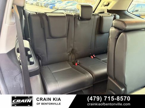 Used 2023 Subaru Ascent Limited AWD/4WD image 31