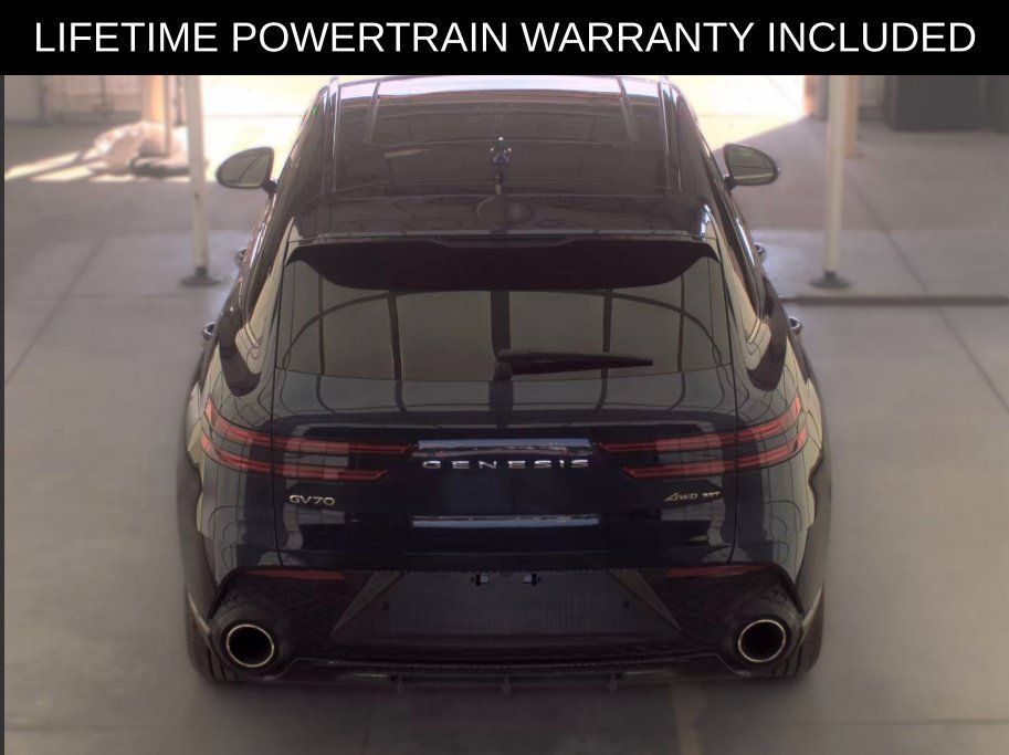 Used 2025 Genesis GV70 3.5T Sport AWD/4WD image 5