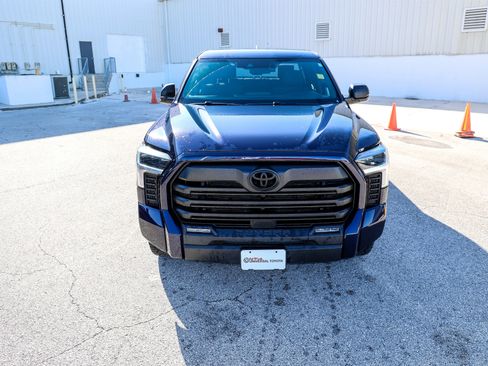 Used 2025 Toyota Tundra SR5 AWD/4WD image 4