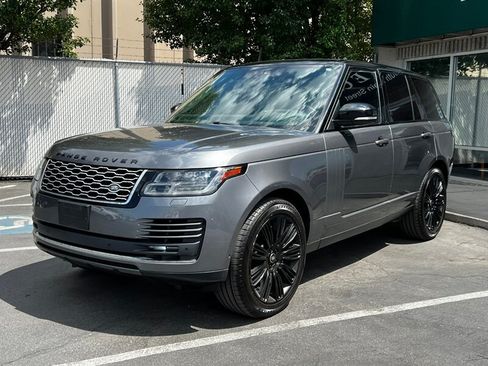 Used 2019 Land Rover Range Rover Supercharged AWD/4WD image 3