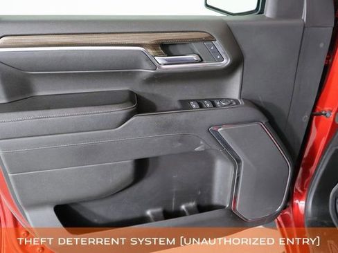 Used 2023 Chevrolet Silverado 1500 LT Trail Boss w/ LPO, Dark Essentials Package image 29