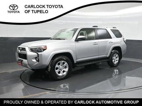 Used 2024 Toyota 4Runner SR5 image 1