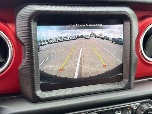 Used 2020 Jeep Wrangler Unlimited Rubicon image 27