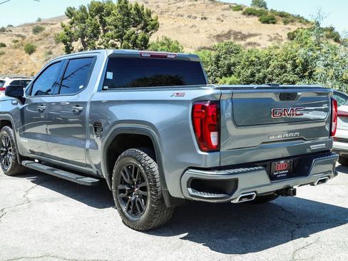 Used 2020 GMC Sierra 1500 Elevation w/ Elevation Value Package AWD/4WD image 8