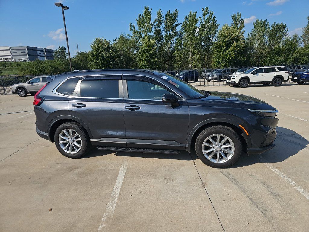 Used 2025 Honda CR-V EX-L image 4