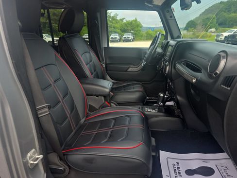 Used 2013 Jeep Wrangler Unlimited Sport AWD/4WD image 25