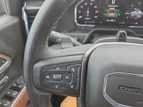 Used 2026 GMC Sierra 1500 Denali Ultimate AWD/4WD image 32