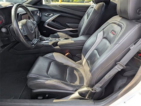 Used 2023 Chevrolet Camaro SS image 16