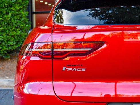 Used 2020 Jaguar I-PACE SE image 14