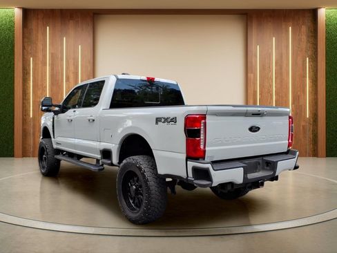Used 2025 Ford F250 Lariat w/ Black Appearance Package AWD/4WD image 30