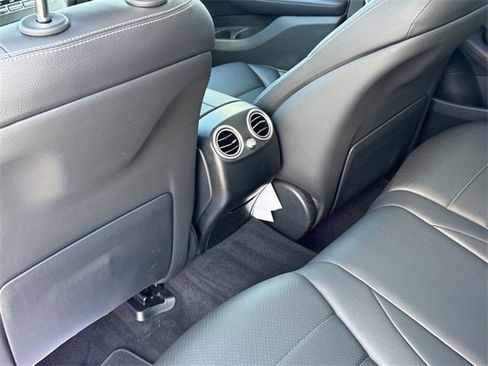 Used 2022 Mercedes-Benz GLC 300 4MATIC image 15