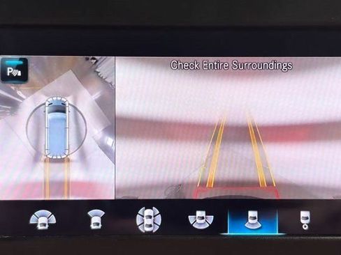 Used 2023 Mercedes-Benz Sprinter 1500 image 20