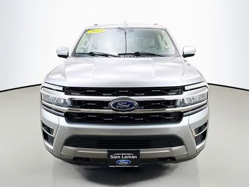 Used 2023 Ford Expedition Limited image 2
