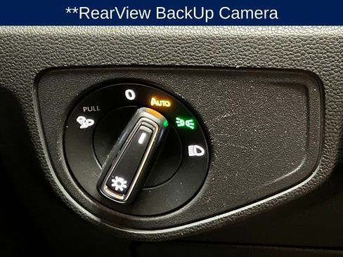 Used 2022 Volkswagen Atlas SEL Premium image 17