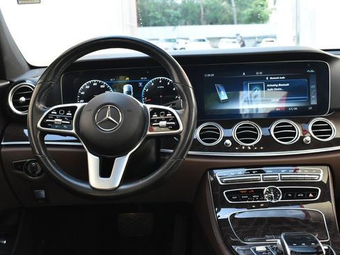 Used 2020 Mercedes-Benz E 350 4MATIC Sedan image 21