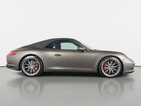 Used 2017 Porsche 911 Carrera S RWD image 2