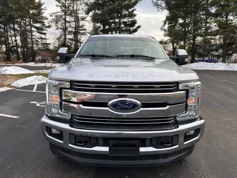 Used 2017 Ford F350 Lariat w/ Lariat Value Package image 3