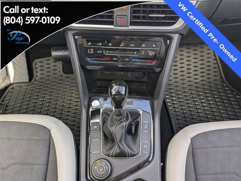 Certified 2025 Volkswagen Taos SE image 19