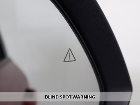 Used 2023 Kia Niro EX image 5