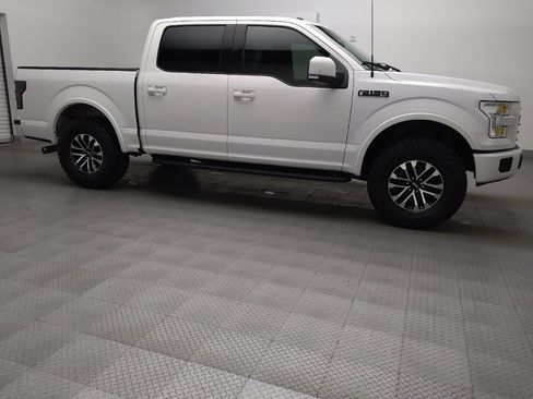 Used 2016 Ford F150 XLT w/ Equipment Group 302A Luxury image 11