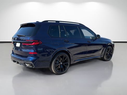 New 2027 BMW X7 xDrive40i w/ Executive Package AWD/4WD image 3