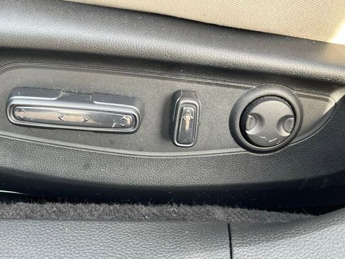 Certified 2023 Honda Accord EX image 21