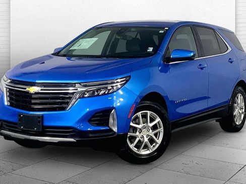 Used 2024 Chevrolet Equinox LT w/ LPO, Floor Liner Package FWD image 12