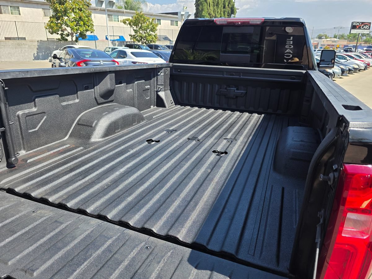 Used 2022 Chevrolet Silverado 3500 LTZ w/ LTZ Plus Package AWD/4WD image 20