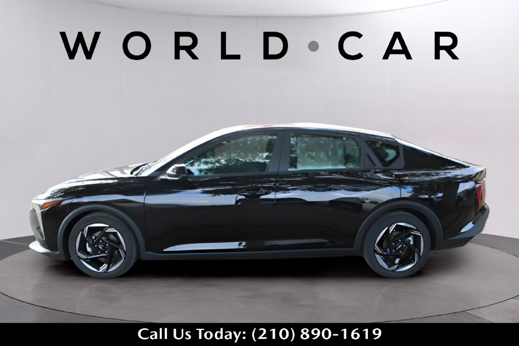 Used 2025 Kia K4 EX FWD image 5