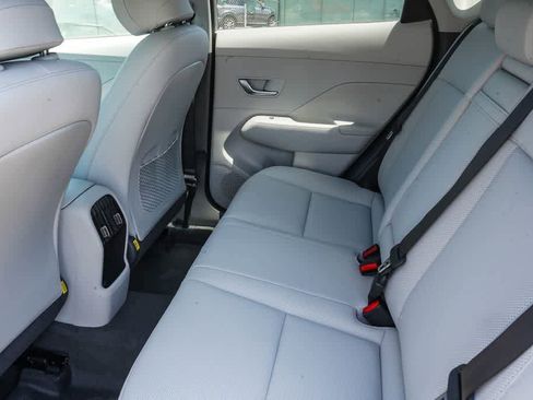New 2026 Hyundai Kona SEL Premium FWD image 17