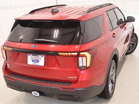 New 2026 Ford Explorer ST-Line image 42