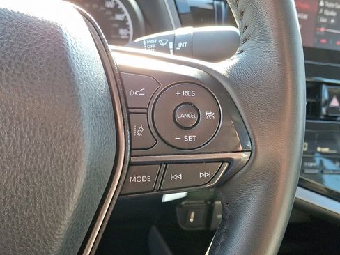 Used 2024 Toyota Camry SE FWD image 23