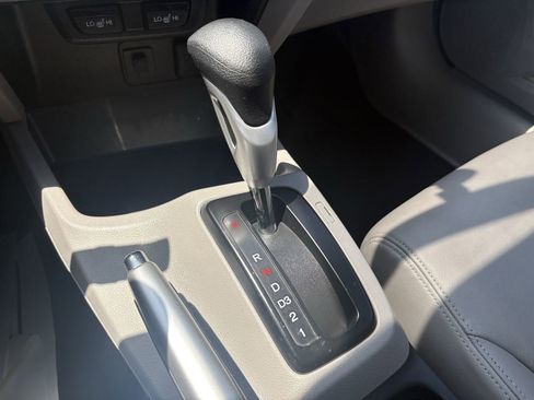 Used 2012 Honda Civic EX-L image 24