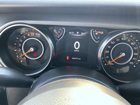 Used 2022 Jeep Wrangler Unlimited Sport AWD/4WD image 12
