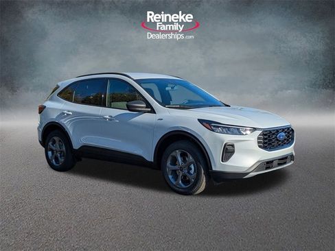 New 2026 Ford Escape ST-Line w/ Tech Pack #1 image 3