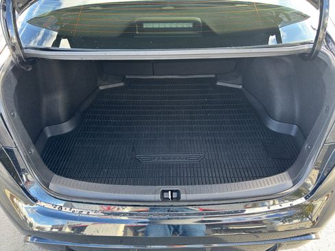 Certified 2024 Toyota Corolla SE image 7