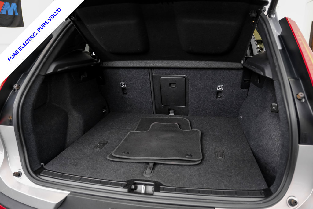 Used 2023 Volvo XC40 Recharge Plus AWD/4WD image 49