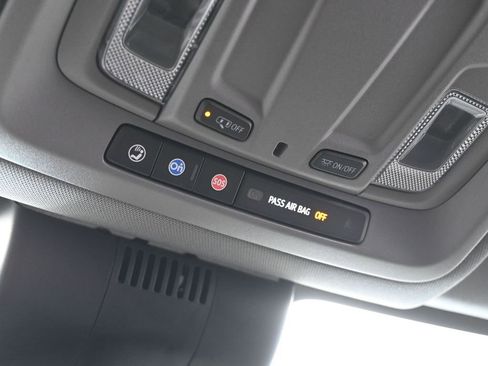 Used 2022 Chevrolet Silverado 1500 Custom Trail Boss image 20