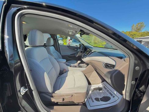 Used 2020 Chevrolet Malibu LT image 14