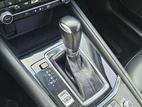 Used 2020 MAZDA CX-5 Touring image 12