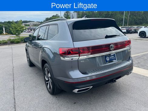 Used 2024 Volkswagen Atlas SE FWD image 9