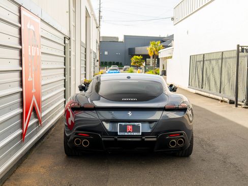 Used 2021 Ferrari Roma RWD image 37